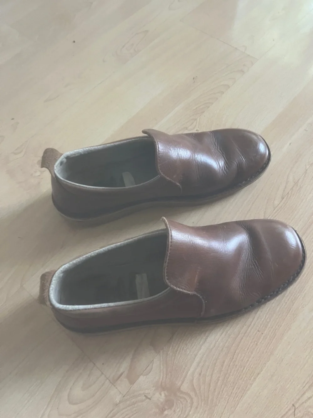 Men's Brown Leather Slip-On Loafers